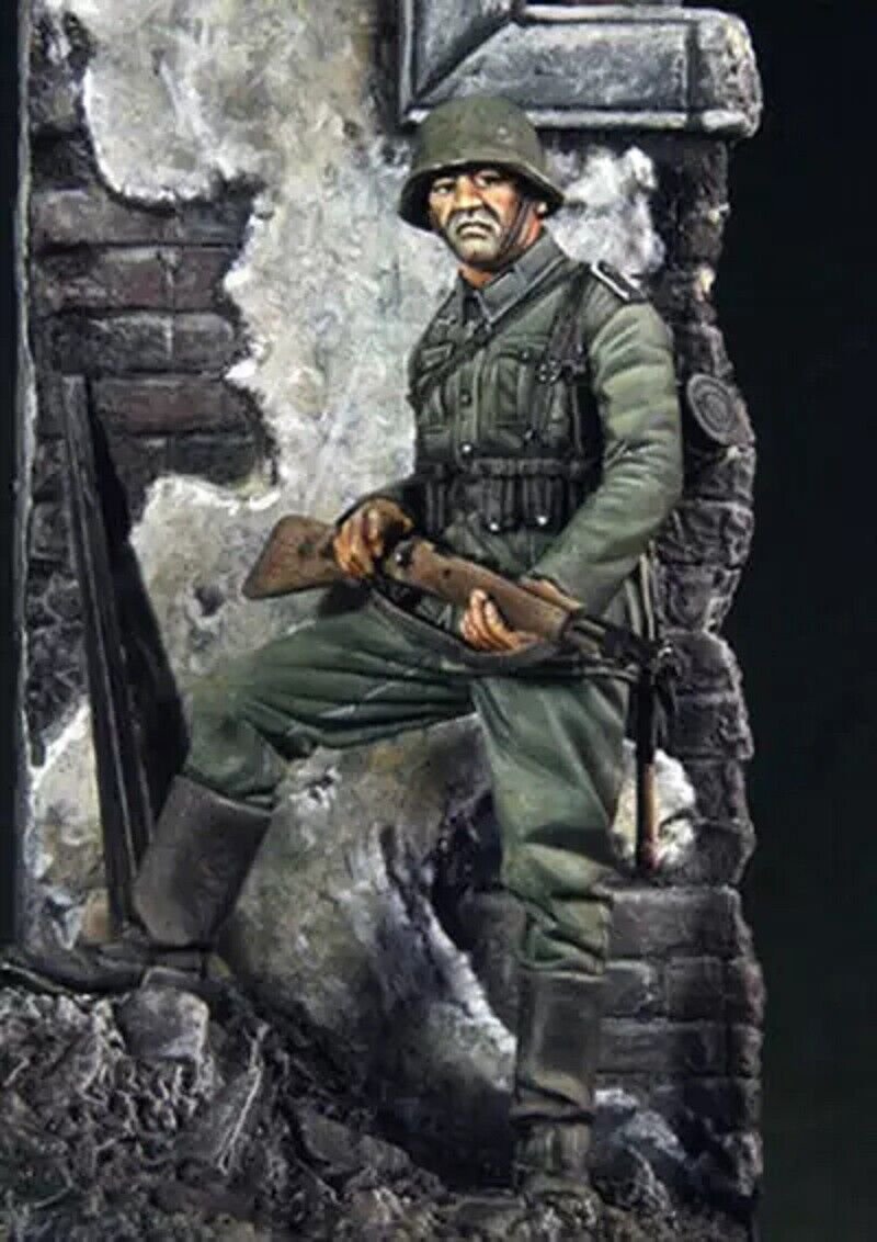 54mm Resin Figure Model Kit German Soldier Infantry (with base) WWII Unpainted