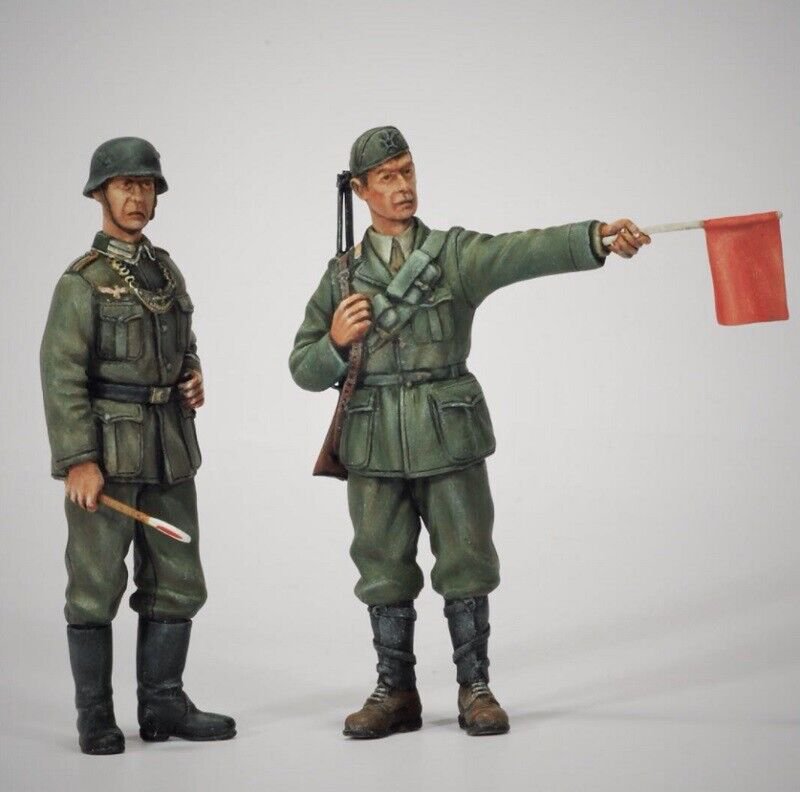 1/35 Resin Figure Model Kit German Soldiers Infantry WWII Unpainted Unassembled