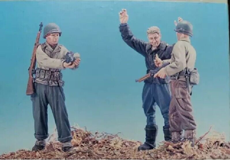 1/35 Resin Figure Model Kit US Soldiers German & Captive Soldier WWII Unpainted