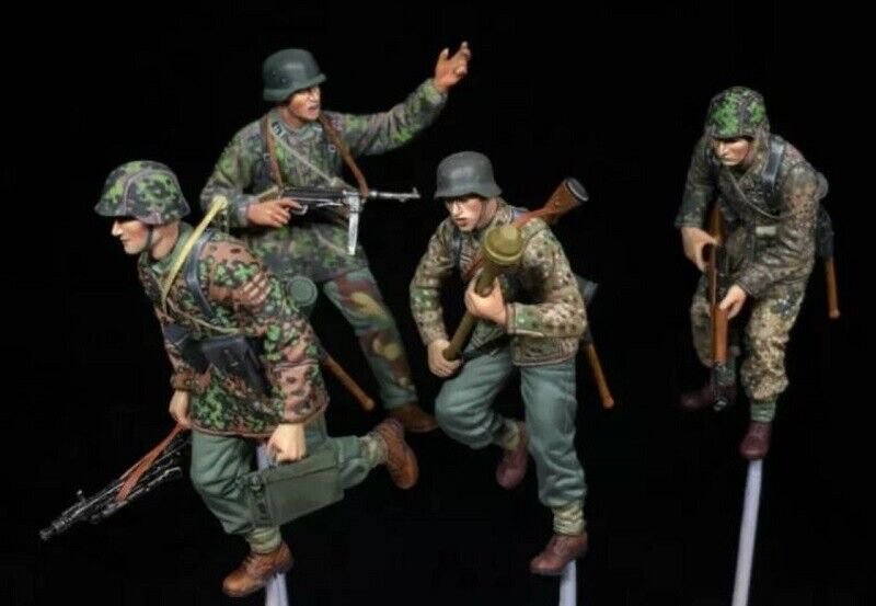 1/35 Resin Figure Model Kit German Soldiers Infantry WWII Unpainted Unassambled