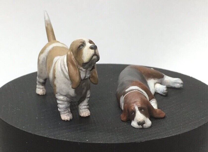 1/20 2pcs Resin Figure Model Kit Little Dogs Animals Unpainted Unassambled