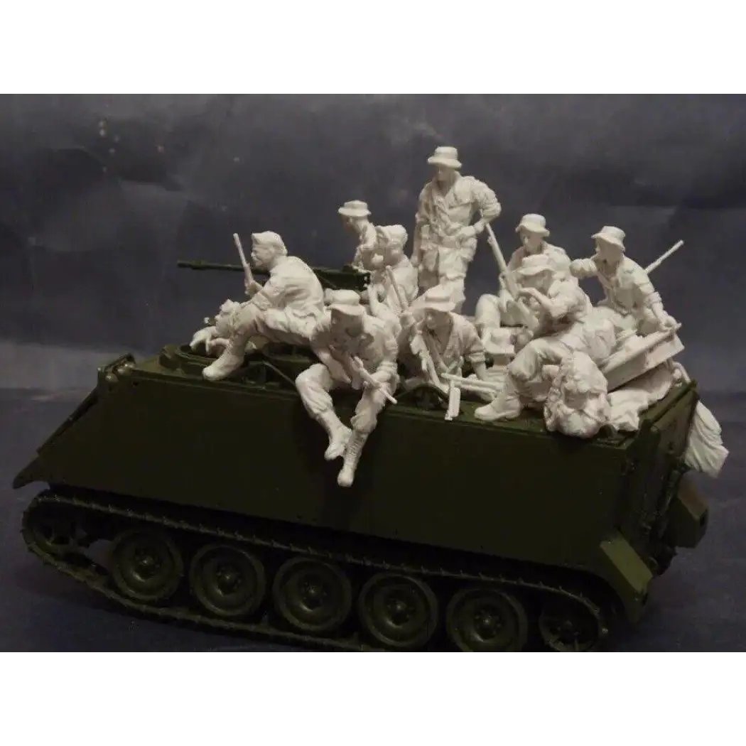 1/35 10pcs Resin Model Kit US Army Soldiers in Vietnam War (no tank) Unpainted