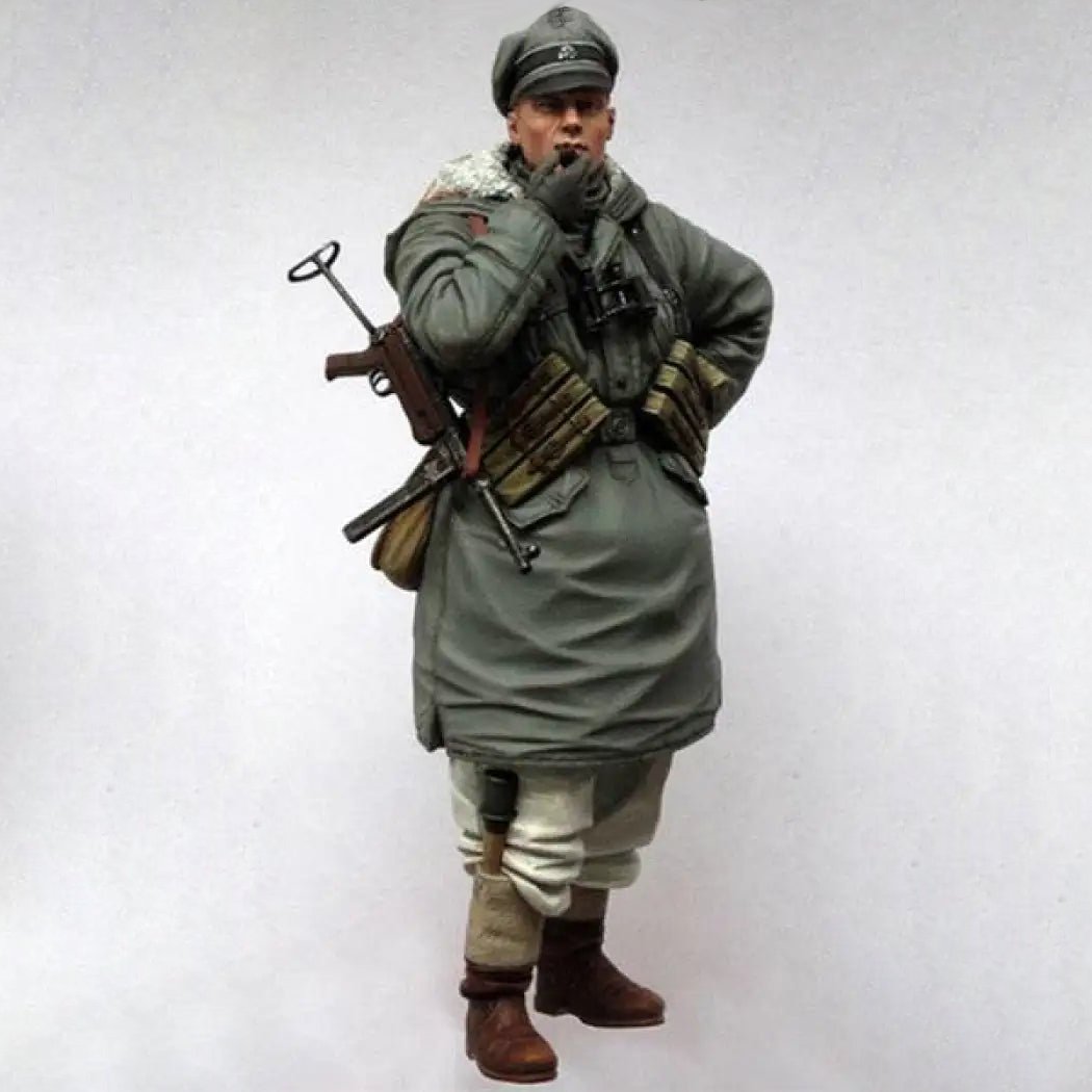 1/16 Resin Model Kit German Soldier Grenadier WW2 Unpainted