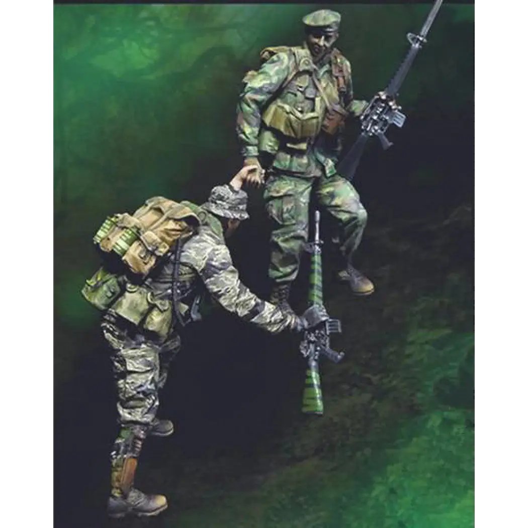 1/35 Resin Model Kit US Army Soldiers Vietnam War Unpainted