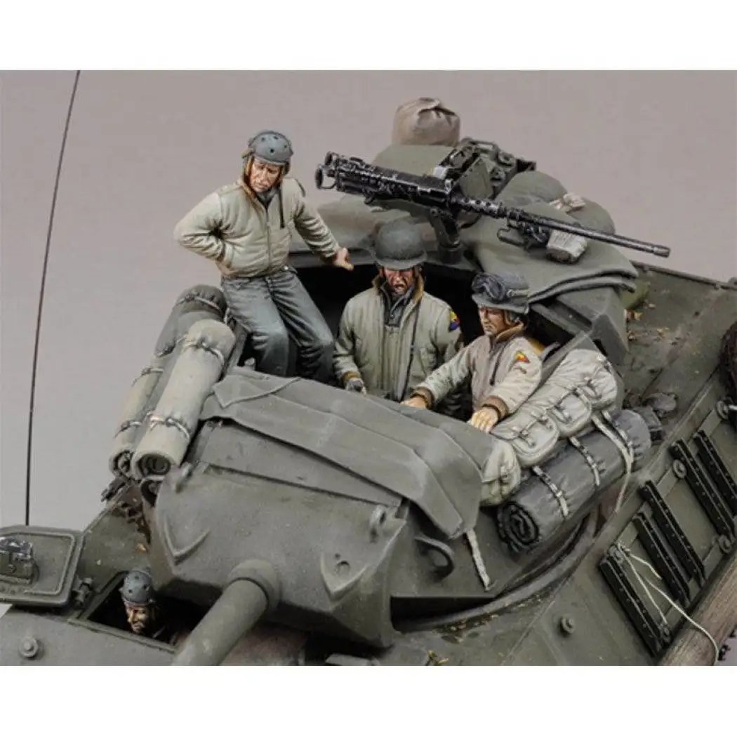 1/35 4pcs Figures Resin Model Kit US Army Tank Crew (no tank) WW2 Unpainted