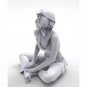 1/24 Resin Model Kit Model Beautiful Girl in the Pilot's Helmet Unpainted