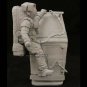 1/24 Resin Figure Model Kit Astronaut Outer Space (with Base) Fantasy Unpainted