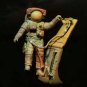 1/24 Resin Figure Model Kit Astronaut Outer Space (with Base) Fantasy Unpainted