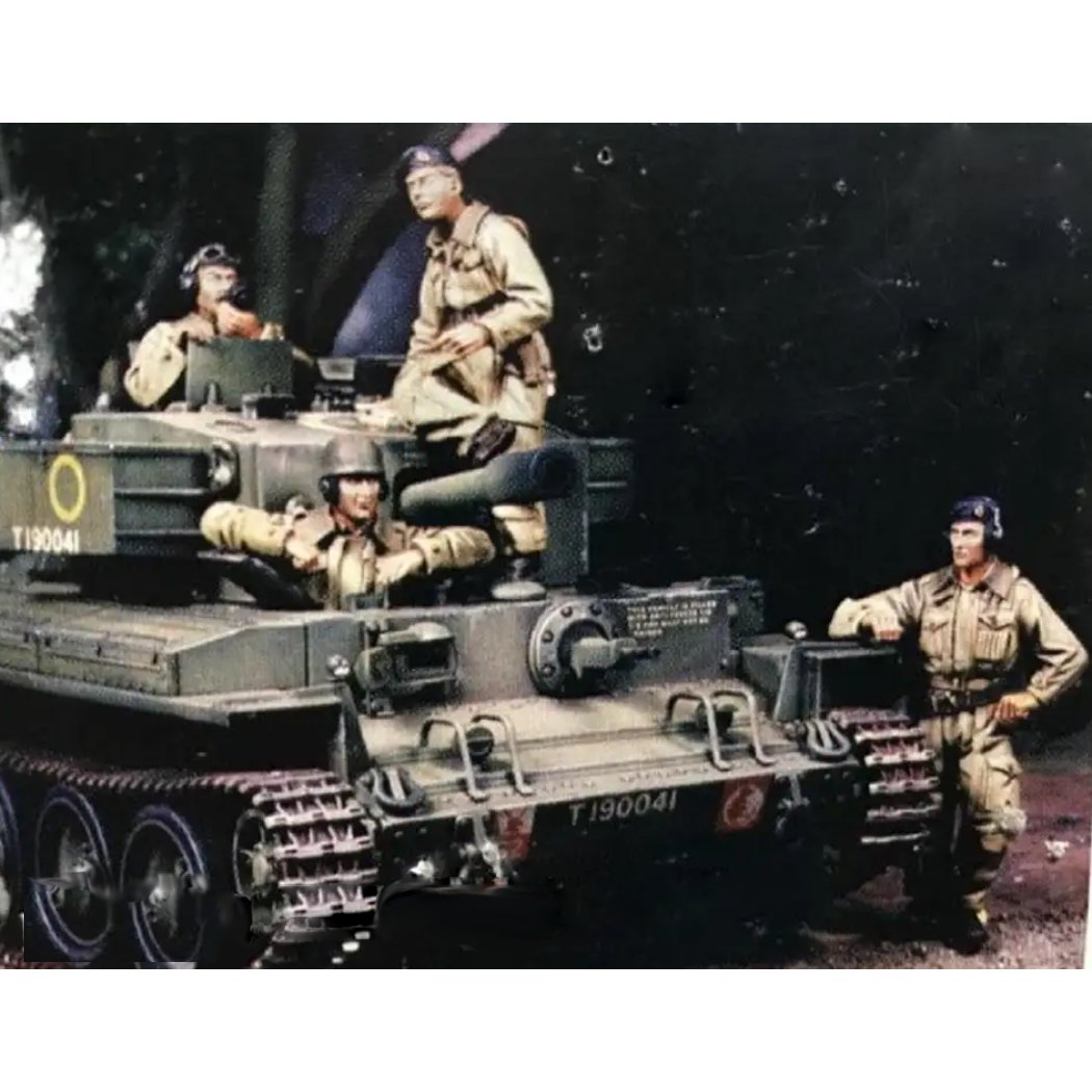 1/35 4pcs Resin Model Kit British Soldiers Tank Crew WW2 (no tank) Unpainted