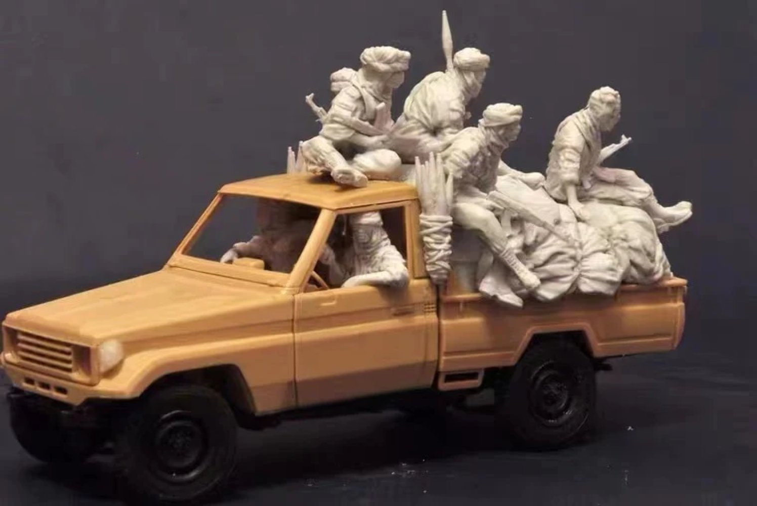 1/35 7pcs Resin Model Kit Arab Soldiers Terrorists no car Unpainted