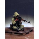 1/35 Resin Model Kit US Army Soldier Sniper takes a Shot Vietnam War Unpainted