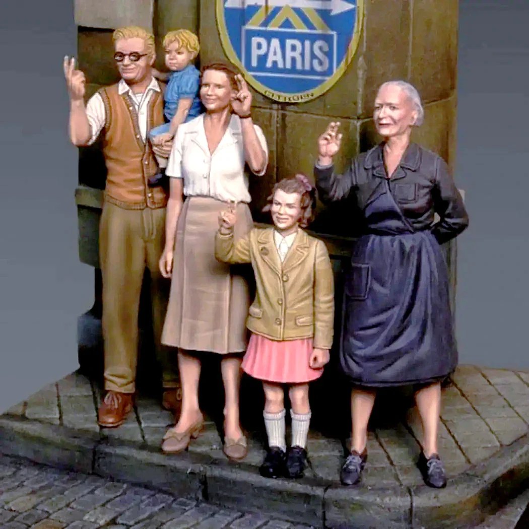 1/35 5pcs Resin Model Kit Civilian Citizens of Europe WW2 Unpainted