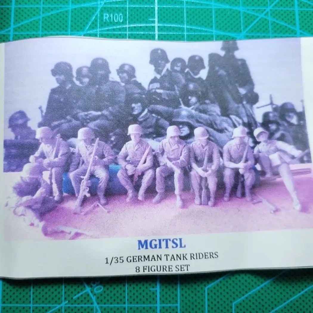 1/35 8pcs Resin Model Kit German Soldiers Infantry in Rest WW2 Unpainted