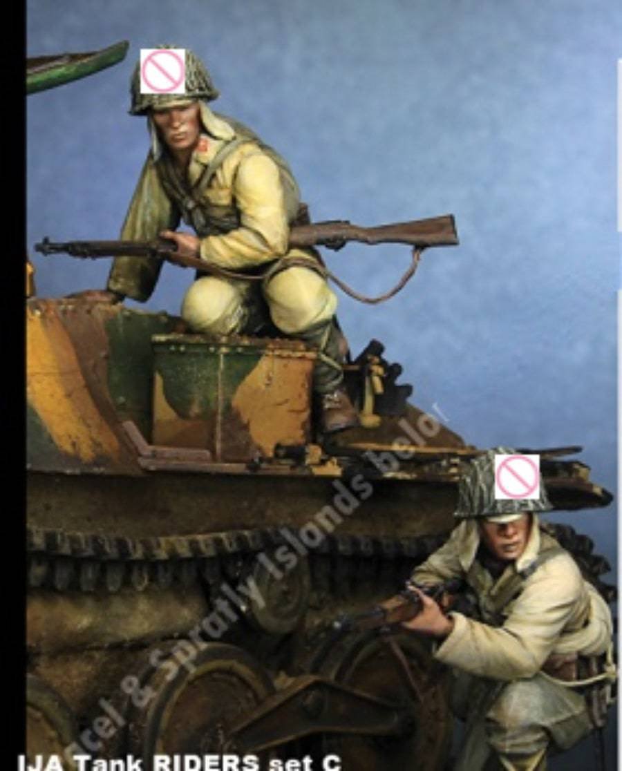 1/35 2pcs Resin Model Kit Japanese Soldiers Tankers (no tank) WW2 Unpainted