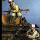 1/35 2pcs Resin Model Kit Japanese Soldiers Tankers (no tank) WW2 Unpainted