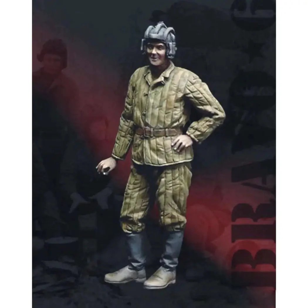 1/35 Resin Model Kit Soviet Soldier Tankman WW2 Unpainted