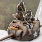 1/35 2pcs Resin Model Kit US Soldiers Tank Crew + tank & cola WW2 Unpainted