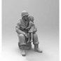 1/16 Resin Model Kit US Army Soldier and Girl Daughter WW2 Unpainted