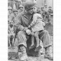 1/16 Resin Model Kit US Army Soldier and Girl Daughter WW2 Unpainted