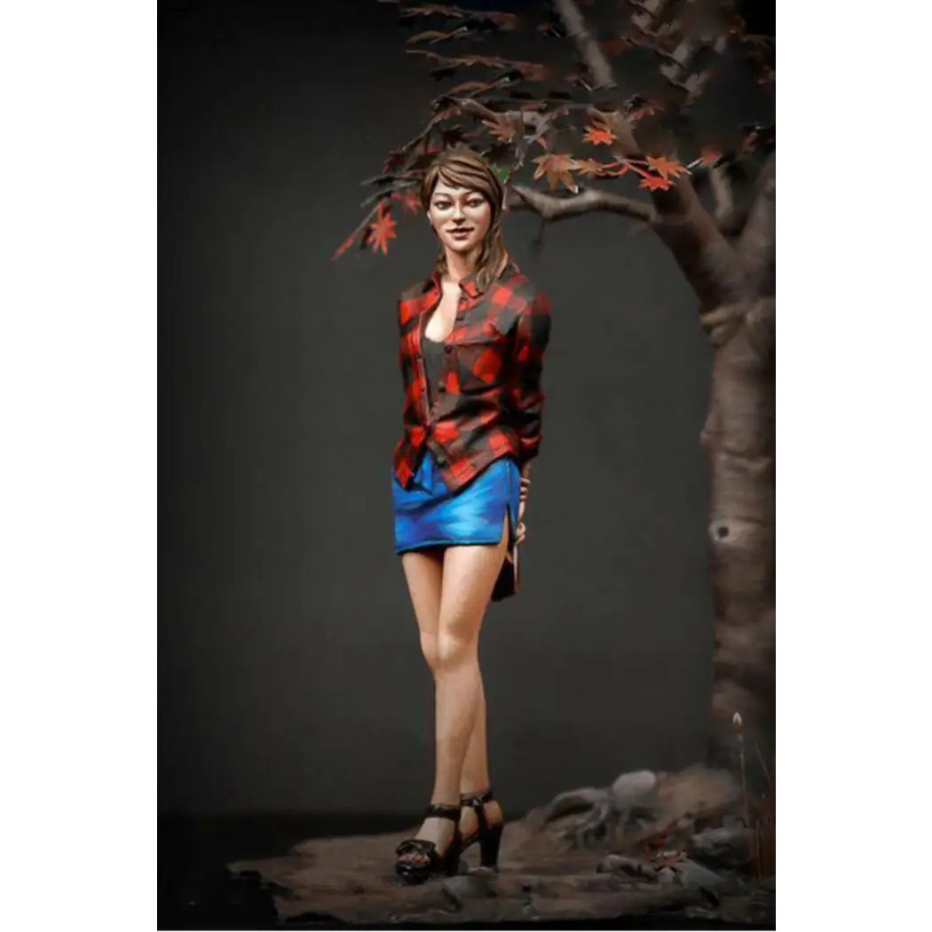 1/24 Resin Model Kit Modern Asian Beautiful Girl Woman Unpainted