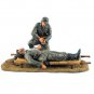 1/35 2pcs Resin Model Kit German Soldiers Wounded on Stretcher WW2 Unpainted
