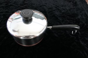 1 Qt Revere Ware Copper Clad Stainless Steel Pot W/Lid