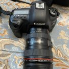 Canon EOS 5D Mark IV EF 24-105mm f/4L IS II USM Lens Kit - Black