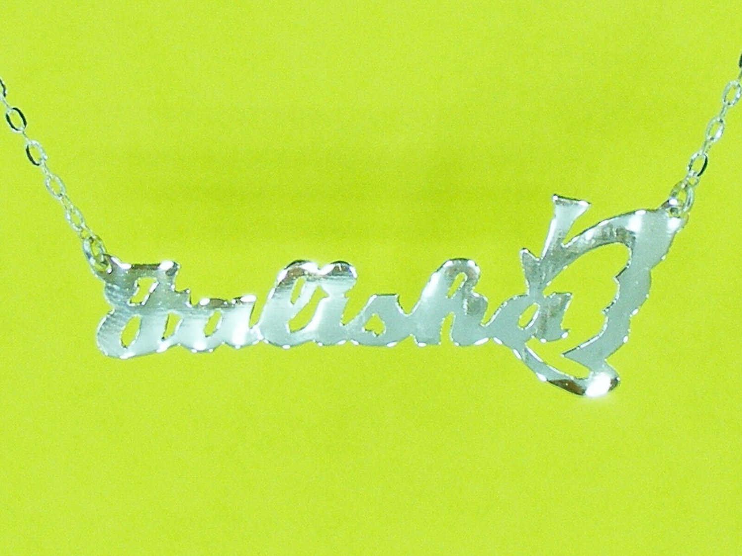 PERSONALIZED SINGLE STERLING SILVER  NAME PLATE NECKLACE FREE CHAIN BUTTERFLY