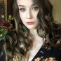 Emily Bloom I Art Collection Photo (+950)