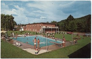 Stewart's Motel - Pool View, Corbin, KY Postcard