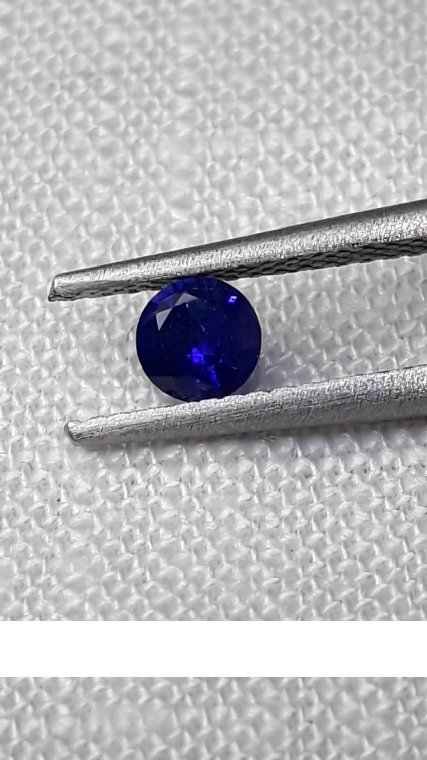 0.27 ct GIA vivid Royal Blue Sapphire, GIA Premium handcrafted round cut Sri Lanka