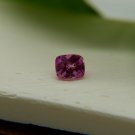 0.90 ct  Vivid Pink Sapphire,handcrafted cut Premium handcrafted oval cut Madagascar