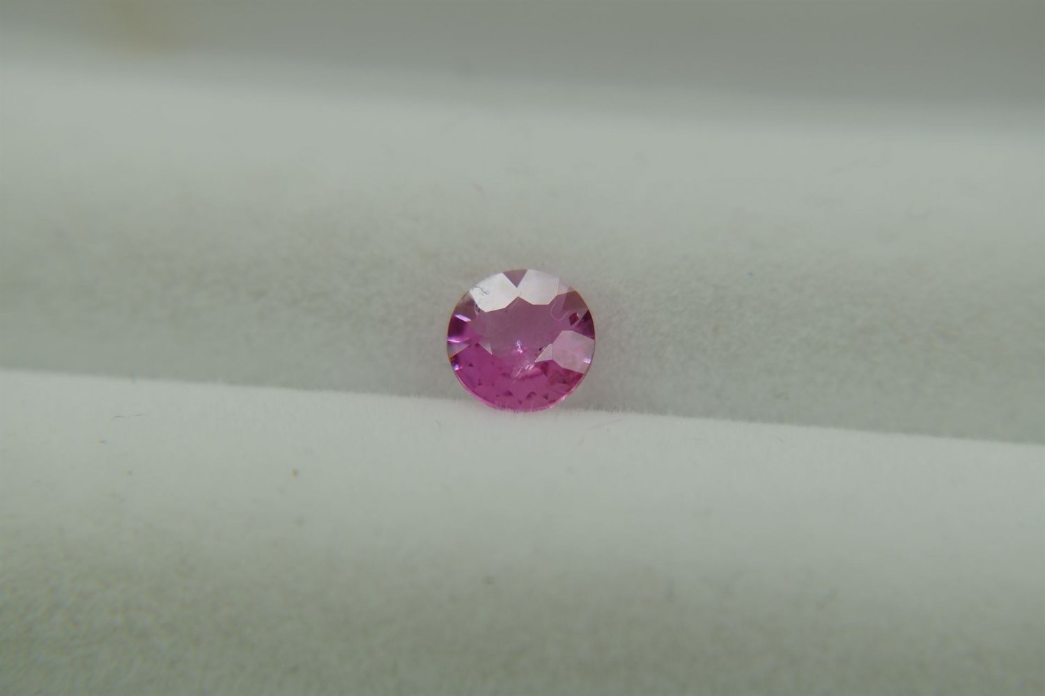 0.55 ct  Strong Pink Sapphire,handcrafted cut premium handcrafted checkerboard table, oval antique c