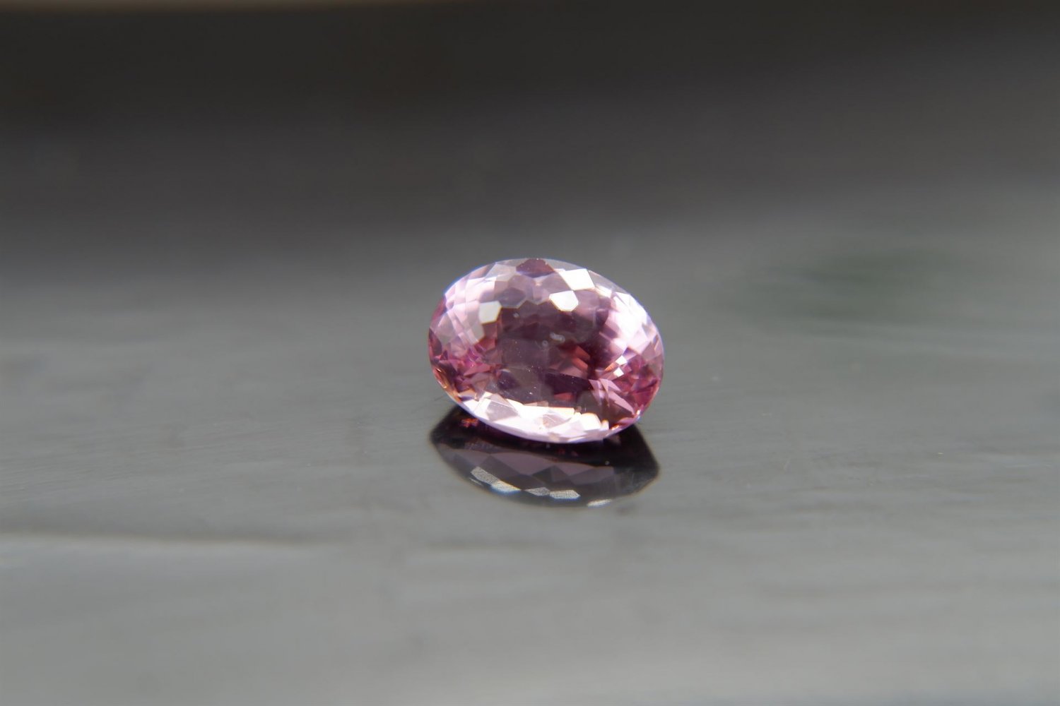 1.50 ct  Vivid Pink Sapphire, handcrafted cut premium handcrafted checkerboard table, rectangular an
