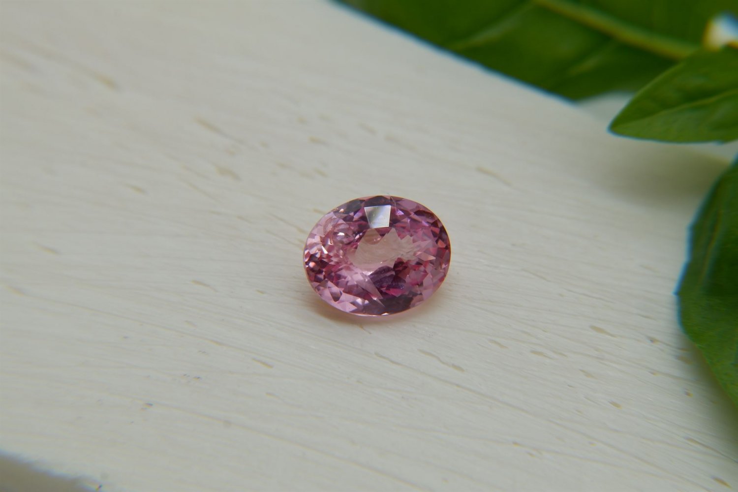 1.51 ct CSL RARE: Vivid Padparadscha Sapphire, Lotus Blossom, GIA premium handcrafted designer cut, 