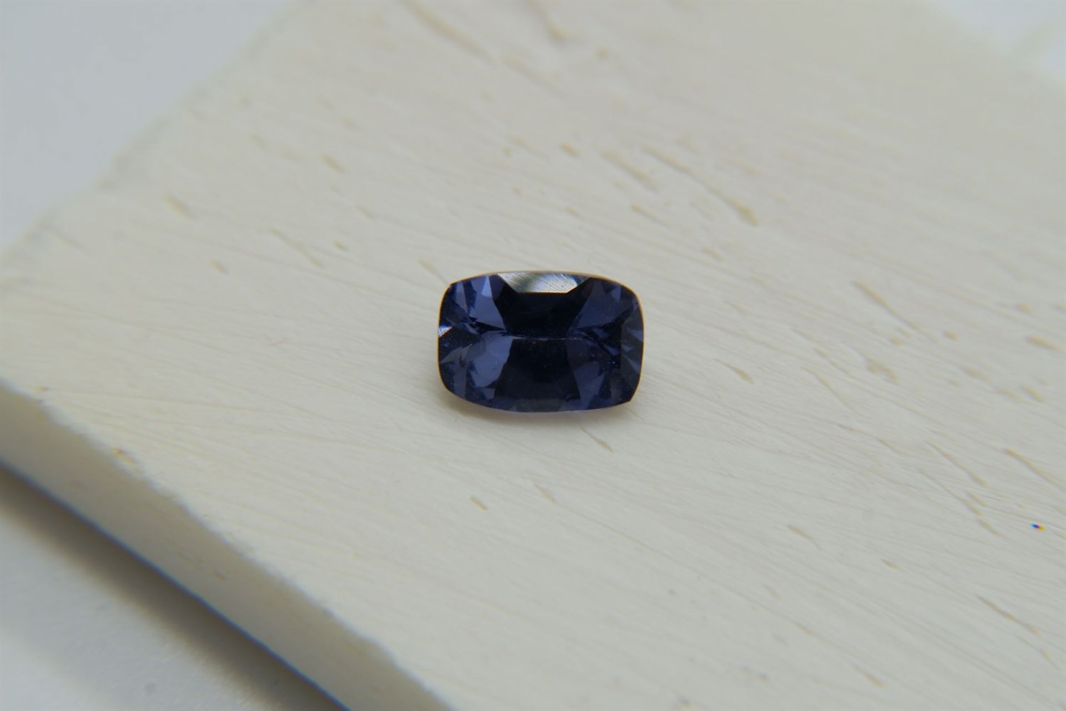 0.963 ct IGL APPRAISED PREMIUM: Violetish Blue Spinel premium handcrafted designer cut, brilliance c