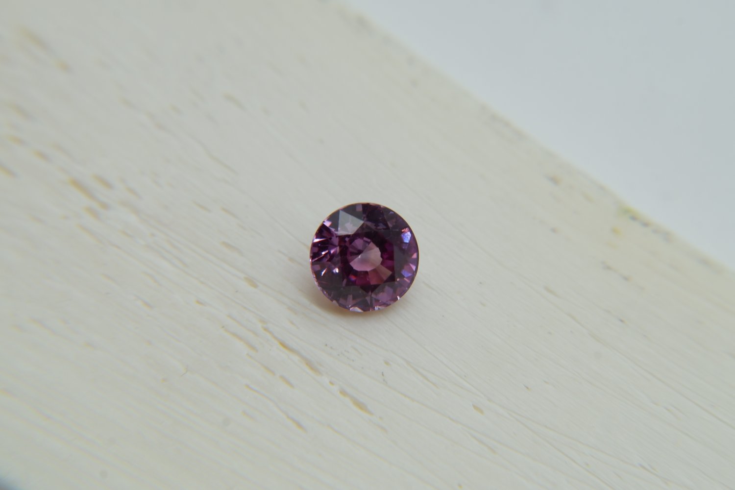  Vivid orangish-Violet Sapphire premium handcrafted designer cut, brilliance round cut Sri Lanka