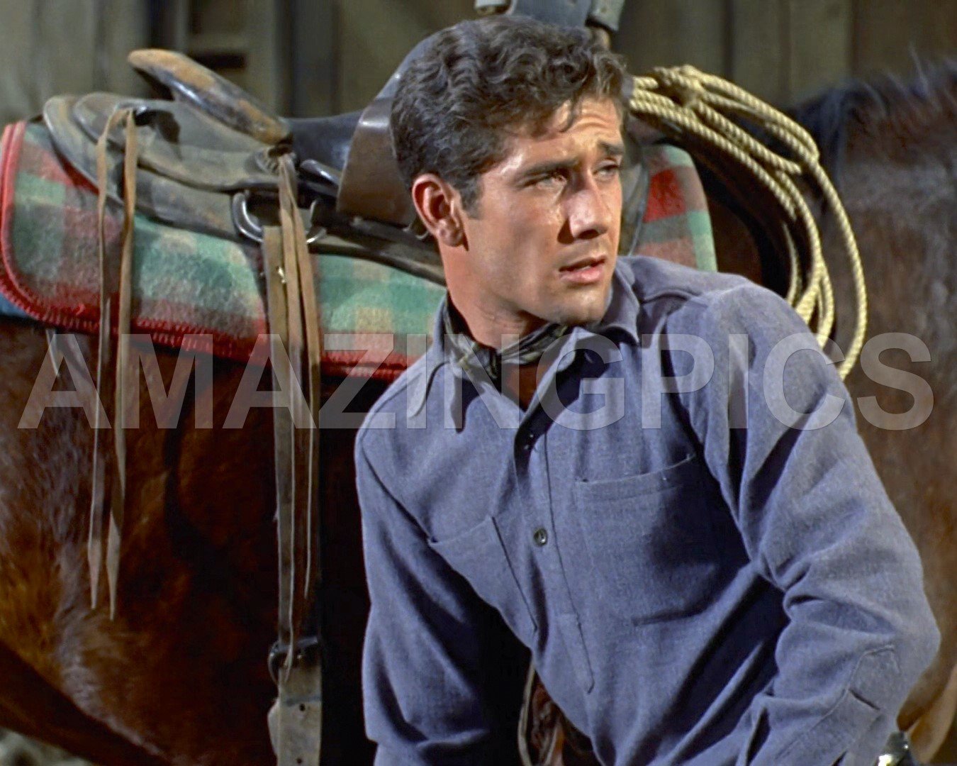 Robert Fuller Laramie Laramie Stage Stop 8x10 Photo Zhp 56