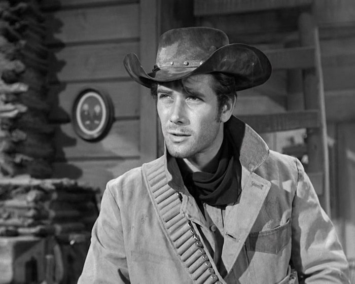 Robert Fuller Laramie 8X10 Photo Zhg 15