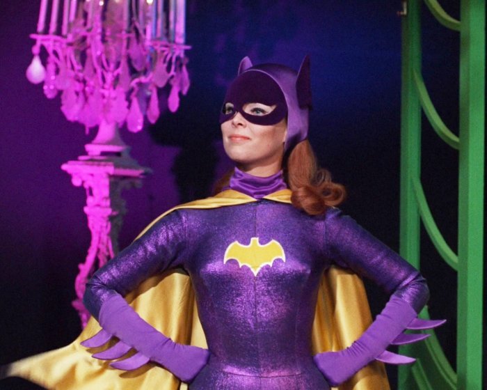 Yvonne Craig Batman 8x10 Photo Zhl 42 0480