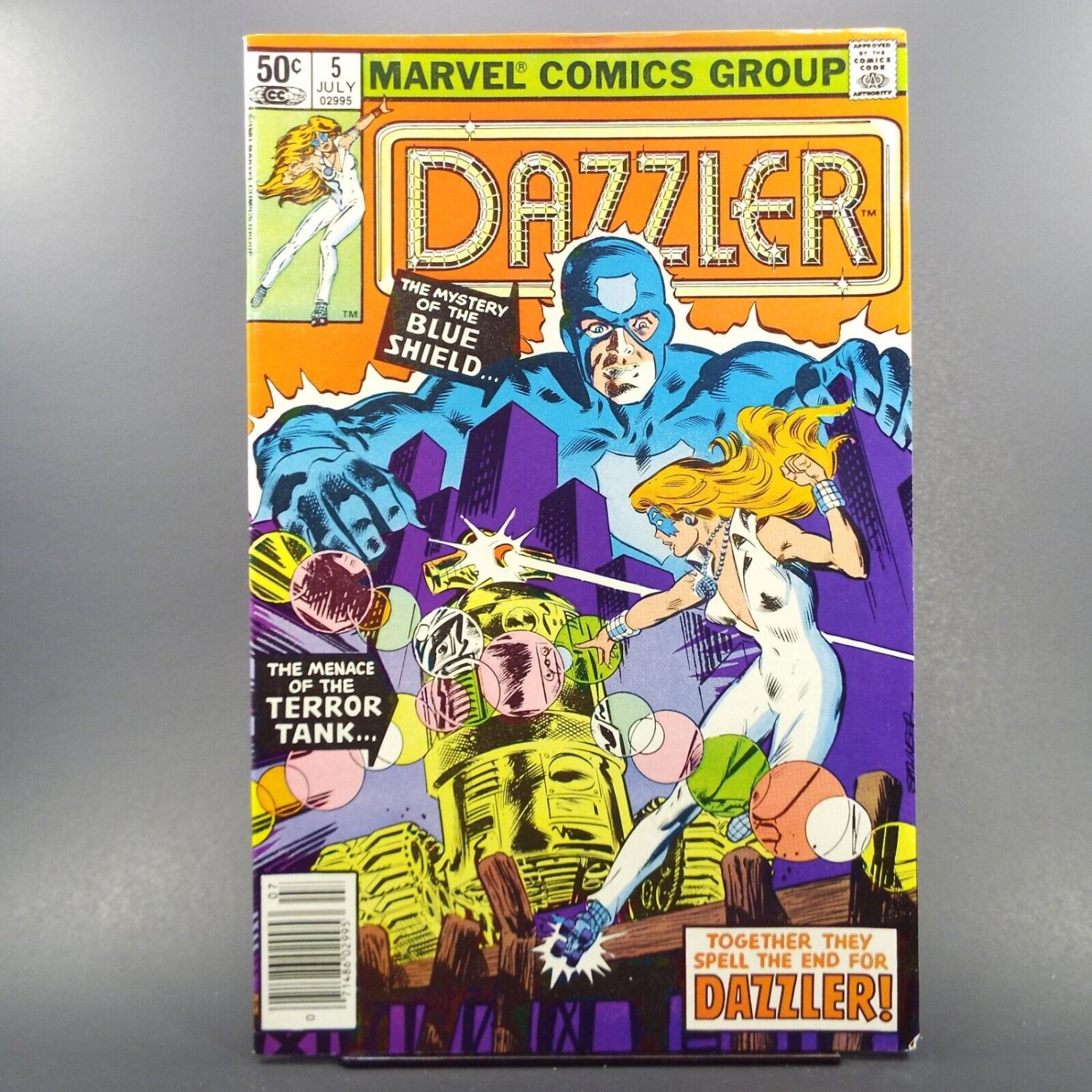 Dazzler #5 Marvel Comics July 1981 Blue Shield Terror Tank