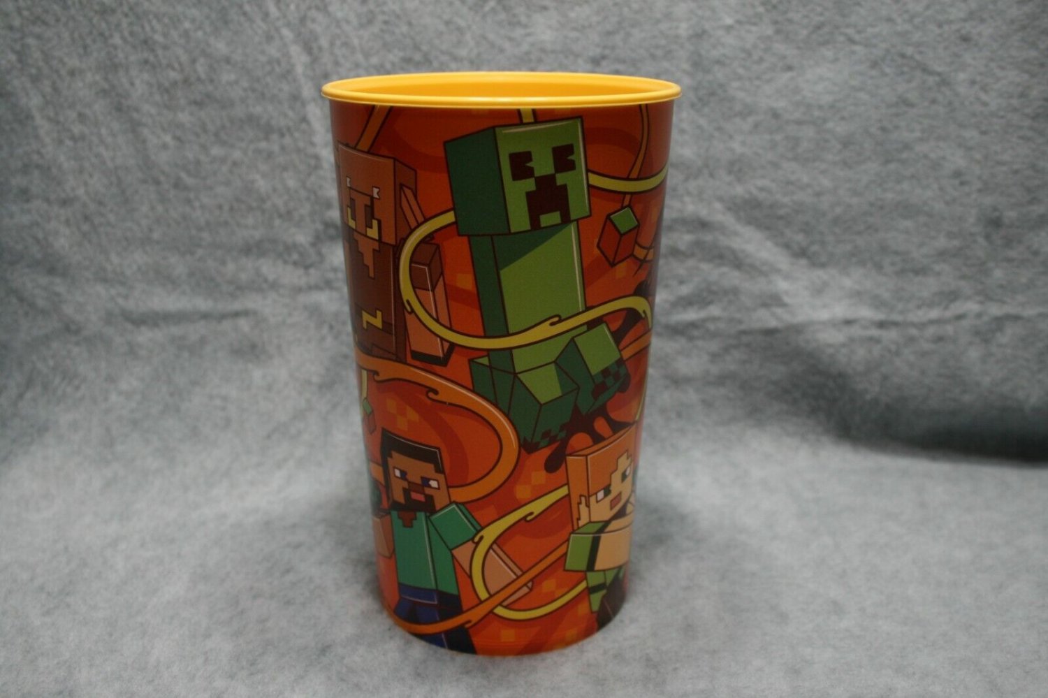 Minecraft BPA Free Plastic Cup Tumbler Party Gift Steve Alex Creeper Villager