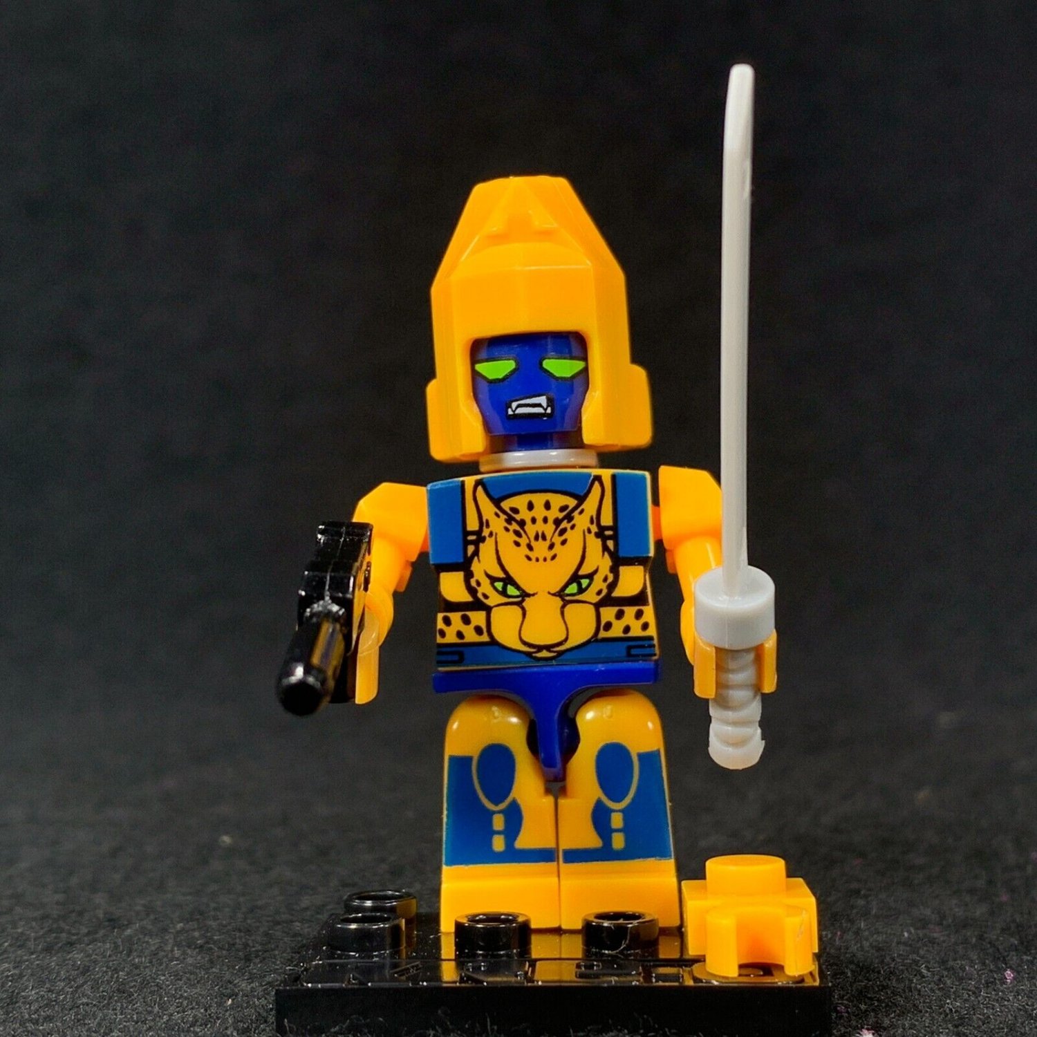 Kre-O Transformers Cheetor Micro Changers Mini Figure Hasbro
