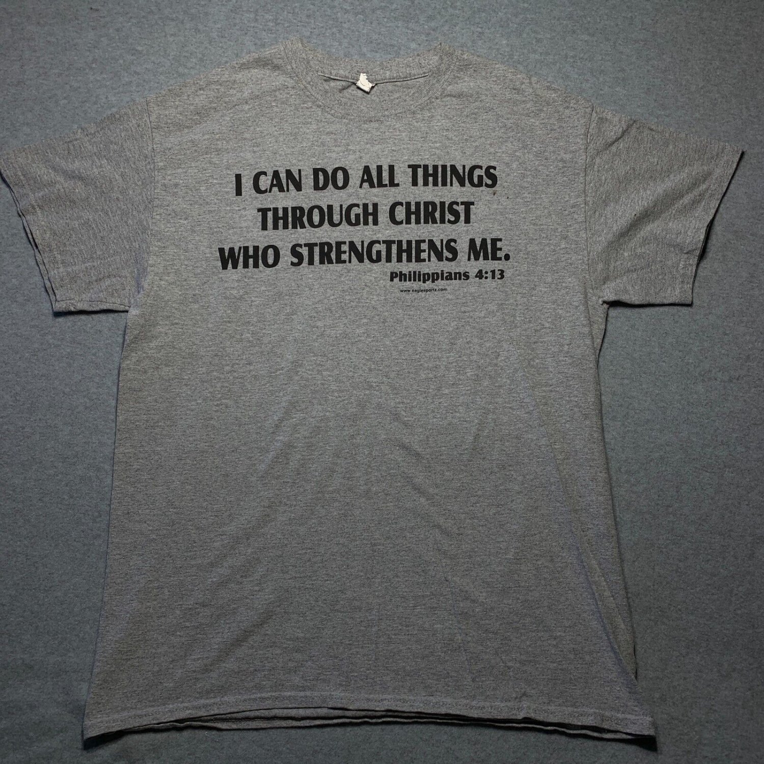 Archery Mom Phillipians 4:13 All Things Through Christ M T-Shirt Gray