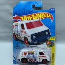 2020 Hot Wheels 70s Super Van 9/10 HW Art Cars 68/250 King of Hearts