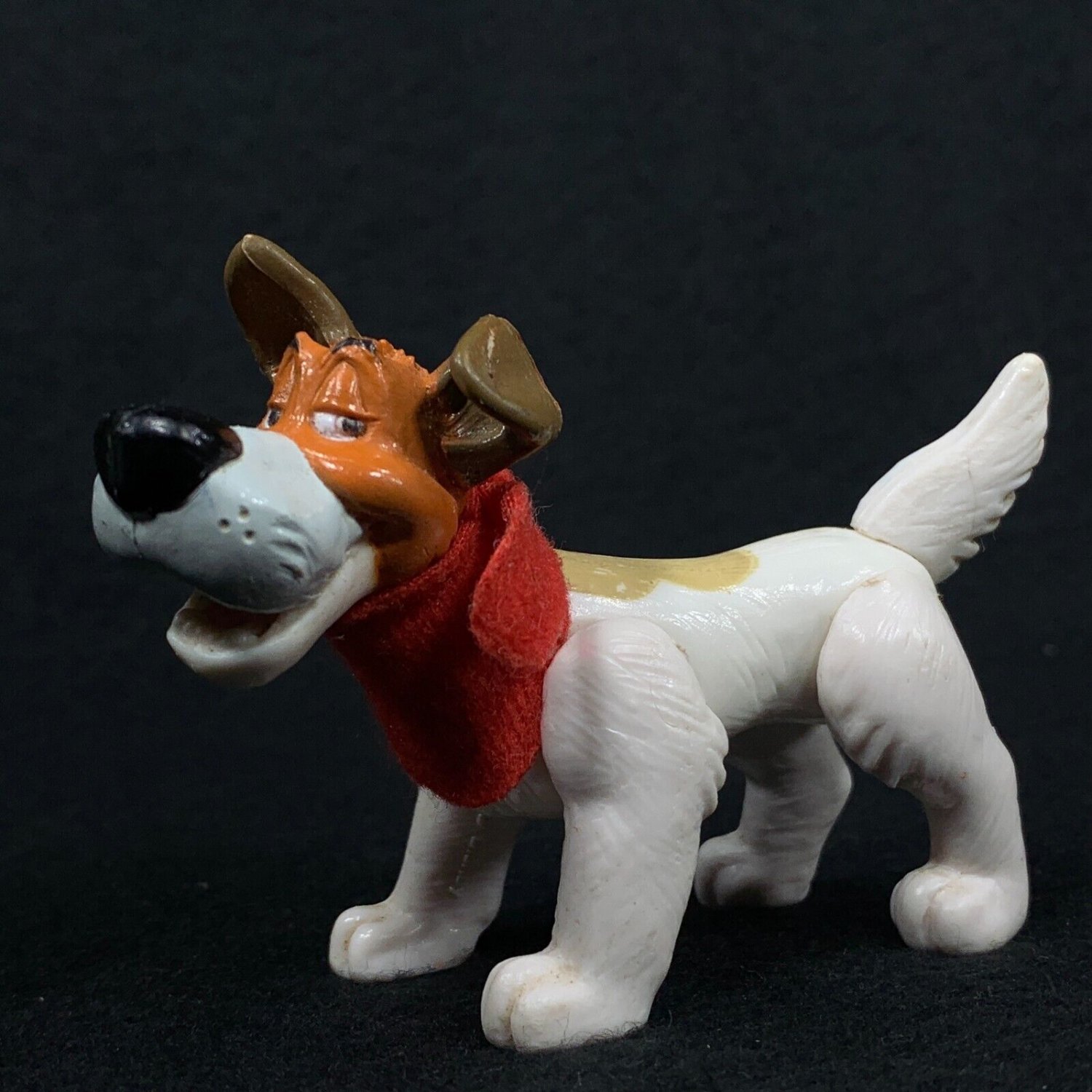 McDonalds Walt Disney Dodger Dog Figurine Oliver and Company Toy