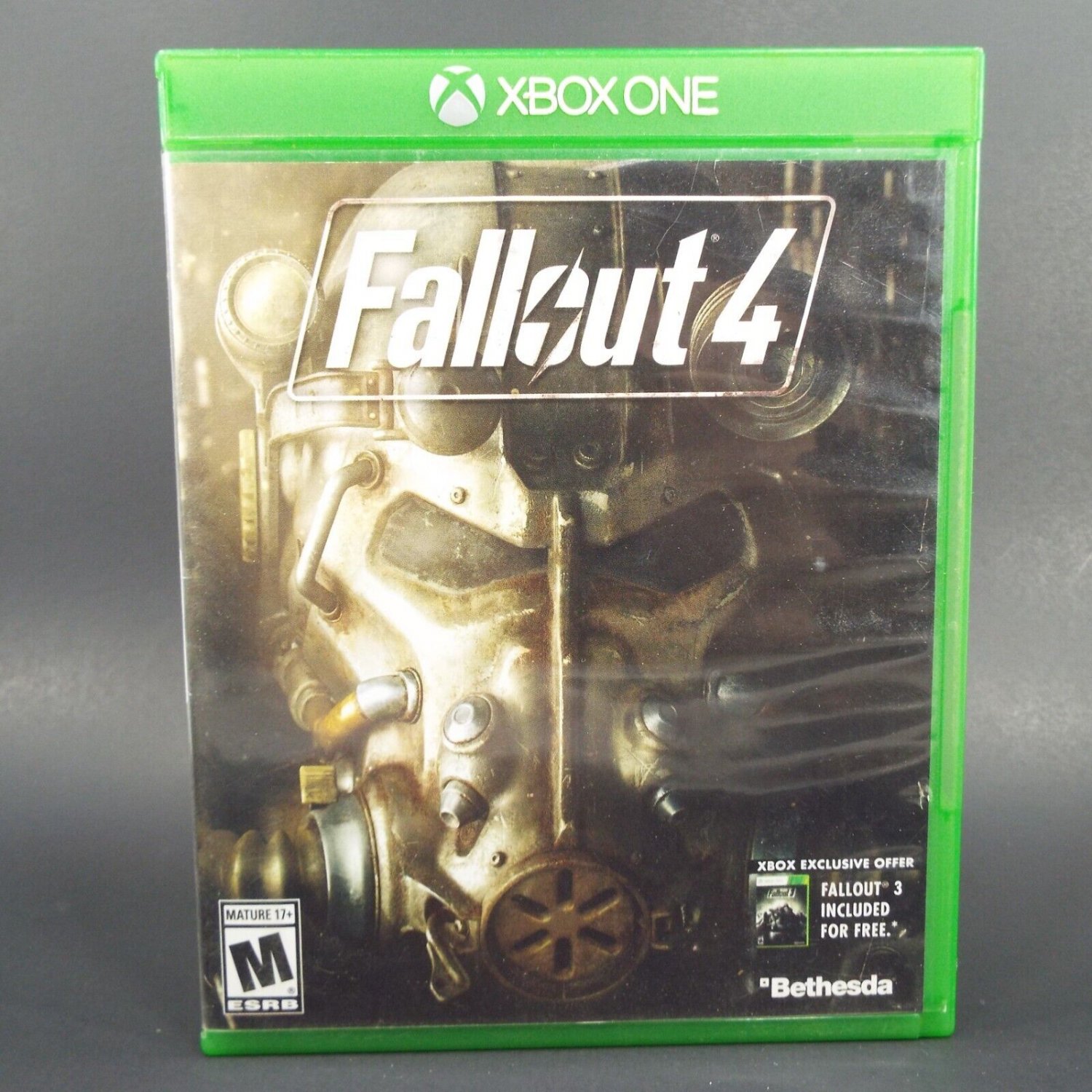 Fallout 4  (Xbox One, 2015) Disc and Case
