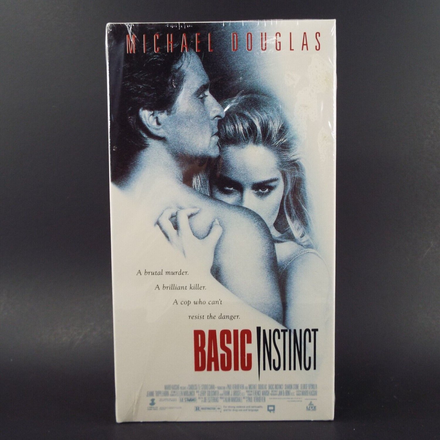 Basic Instinct VHS 1992 New Sealed Michael Douglas Sharon Stone