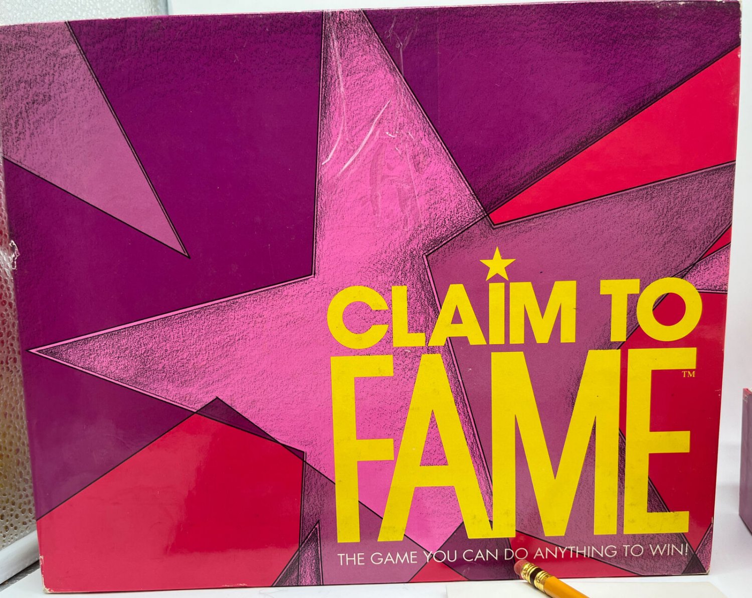 Claim to Fame Vintage Adult Board Game Parker Brothers 1990 4+ players