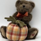 Boyds Bear Plush "Holden T. Pumpkinbeary" Bear Holding Plaid Pumpkin 8”